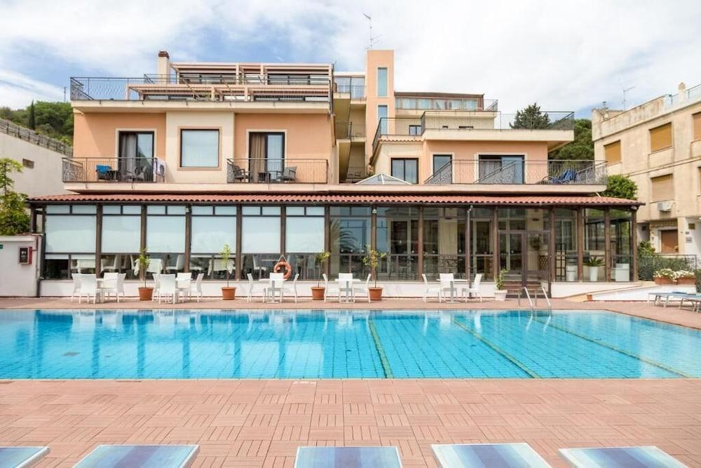 Hotel Villa Esperia Палермо Экстерьер фото